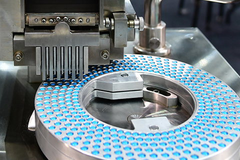 Manufacturing capsules
